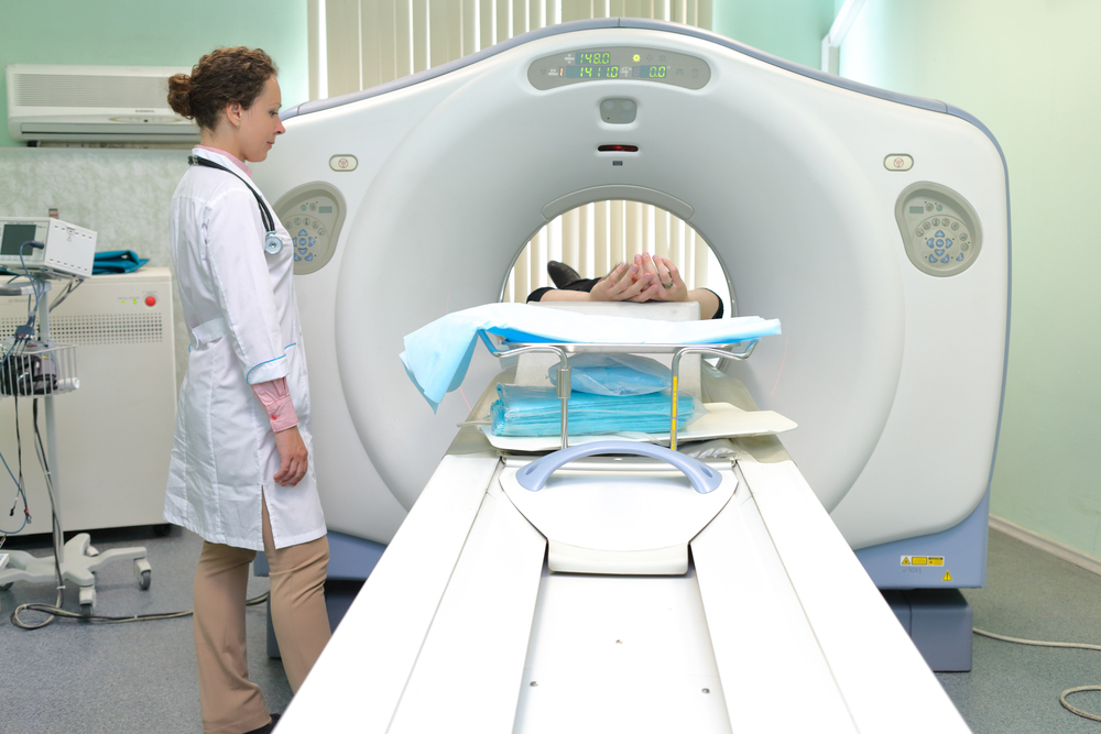 Spitalele publice ar putea lua echipamente medicale în leasing 