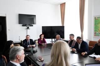 Nou normativ de personal în sistemul sanitar public. Ministrul Sănătăţii: Susţinem plata pe performanţă