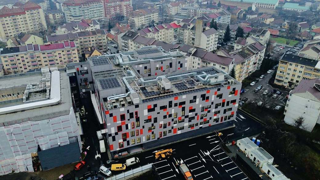 Primul corp nou de spital judeţean finanţat prin PNRR a fost finalizat