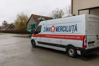 Inovaţie în Serviciile de Sănătate Comunitară: Cabinetul Medical Mobil. Schimbarea abordării faţă de pacient din „a trata” în „a preveni”
