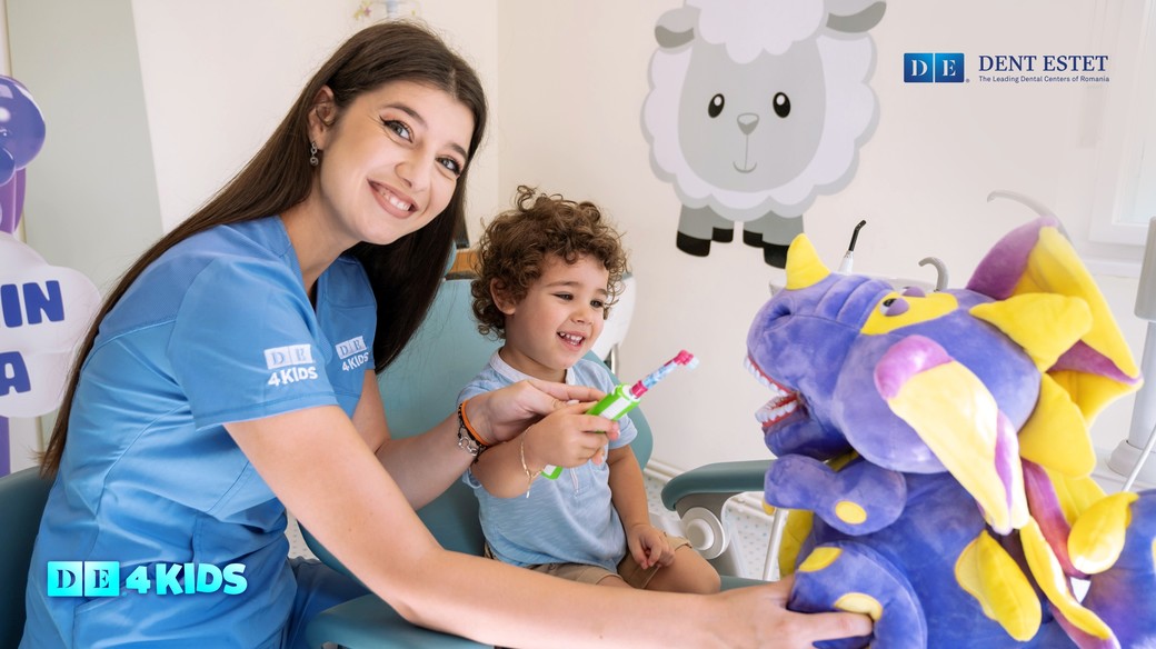 Radiografia sănătăţii orale la copii, studiu DENT ESTET 4 KIDS: „Deşi copiilor din România nu le mai este frică să meargă la dentist, aproape 50% dintre ei ajung pentru prima dată la un control doar când au o problemă"
