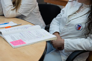UMF Craiova anunţă detaliile admiterii 2025: locuri, criterii şi calendar