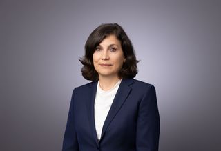 Farmacia DONA investeşte 1 milion de euro în formarea liderilor din reţeaua sa 