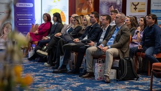 Pacientele cu endometrioză, în prim-plan: peste 350 de participanţi la o conferinţă naţională la Bucureşti