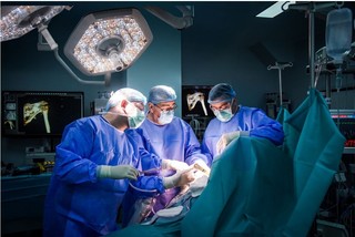 Abordări integrate şi personalizate în traumatologia sportivă la Spitalul Clinic SANADOR