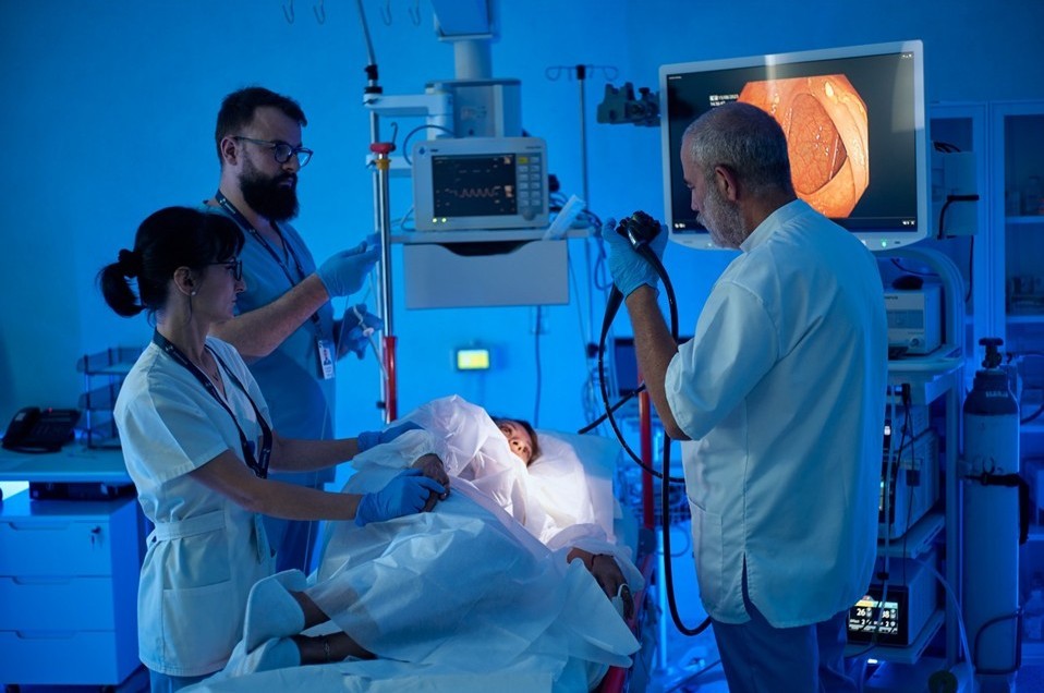 Performanţă medicală în endoscopia intervenţională la SANADOR