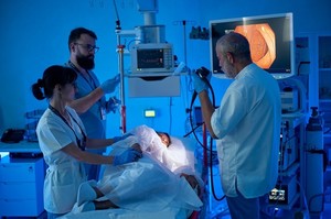 Performanţă medicală în endoscopia intervenţională la SANADOR