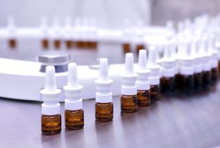 Cercetătorii testează abordări nazale cu adrenalină pentru tratamentul anafilaxiei