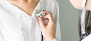 Cum să ne îmbunătăţim sănătatea inimii, dacă avem antecedente familiale de afecţiuni cardiace