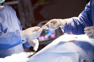 Intervenţia chirurgicală după un AVC ar putea fi evitată în multe cazuri, indică un studiu european