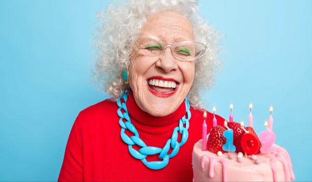 Anumite molecule din sânge identificate la centenari, asociate cu o durată de viaţă foarte lungă