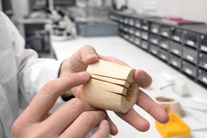 Tehnologii inovatoare pentru chirurgia osoasă: laser chirurgical capabil să taie osul la o adâncime record de peste 4 centimetri