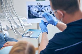 Românii, printre cei mai afectaţi din UE în privinţa accesului la servicii de îngrijire stomatologică