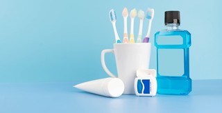 Salivă artificială, testată pentru protejarea dinţilor de carii