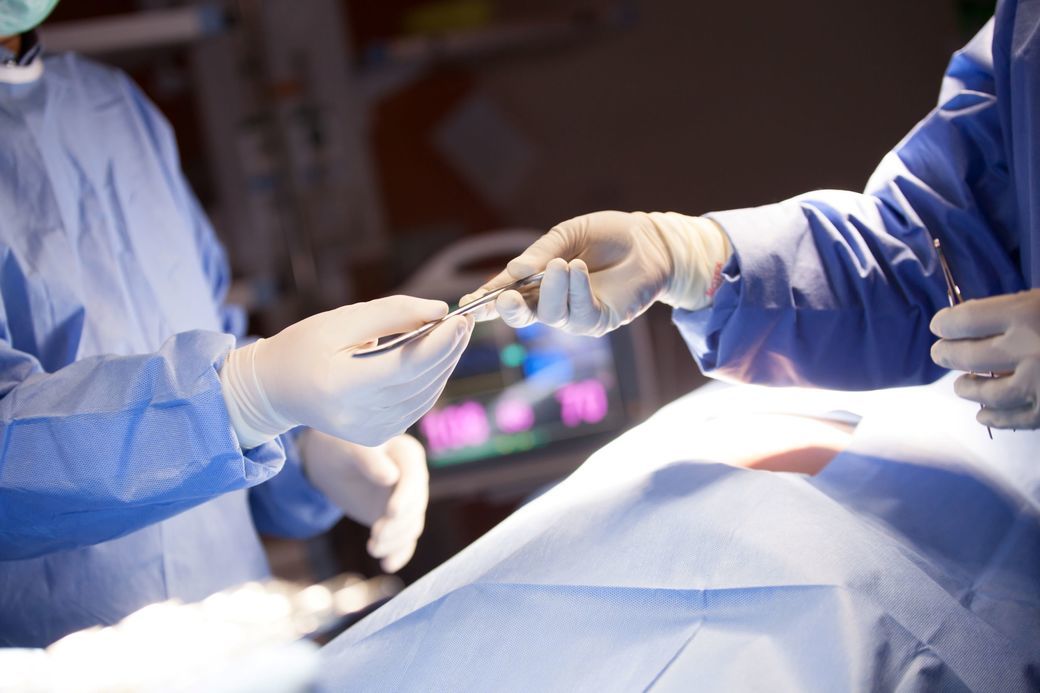 Un nou studiu contestă valoarea clinică reală a postului înainte de intervenţiile chirurgicale