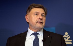 Prof. Univ. Dr. Alexandru Rafila: Dezvoltarea asigurărilor private de sănătate şi oferirea de servicii private în spitalele publice pot aduce bani noi în sistemul de sănătate din România