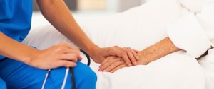 Imunoterapia administrată după intervenţia chirurgicală ar putea reduce riscul de recidivă în cazul unei forme rare şi agresive de cancer de piele