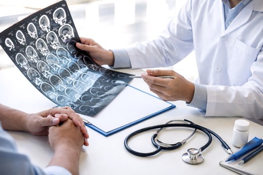 Un nou tratament ar putea îmbunătăţi semnificativ supravieţuirea pacienţilor cu un cancer cerebral letal