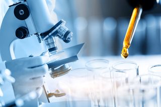 Un medicament experimental vizează o mutaţie care face tumorile mai agresive
